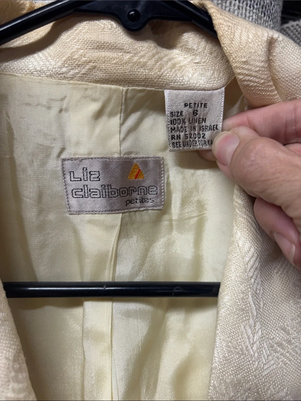 Liz Claiborne liz claiborne